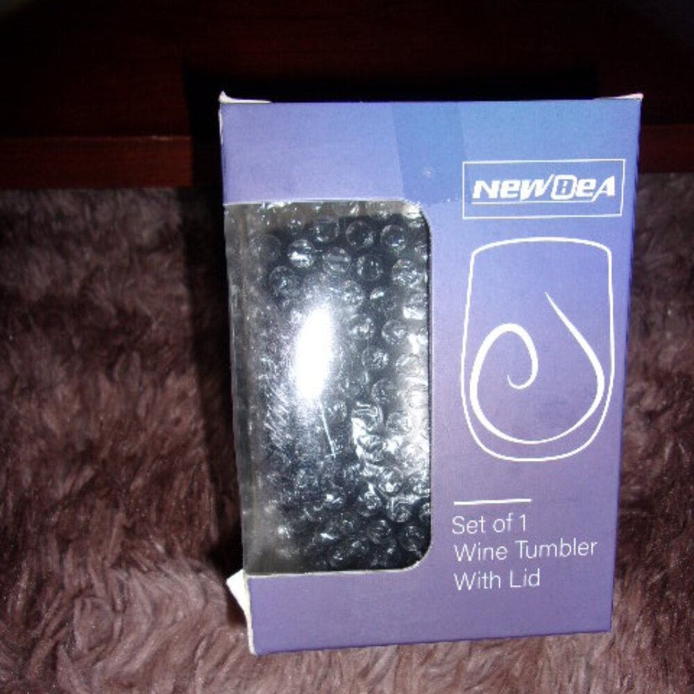 Newbea set of 1 Wine Tumbler with lid Black New